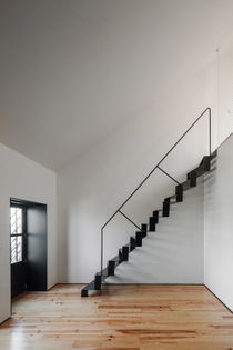 DM2 Housing