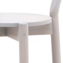 KarimokuNewstandard Castor barstool