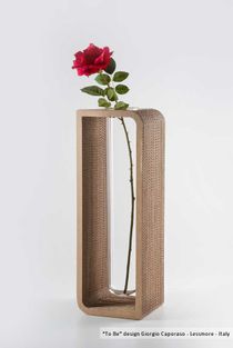 Lessmore To Be Vase