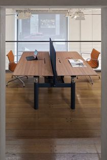Unifor Isatelliti S200 Workstation
