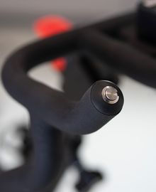 BHFitness Xcalibur Magnetic Eichen Multimedia H9340TFT