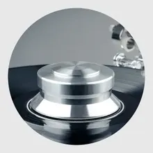 Pro-Ject Signature 10 Vinyl Player