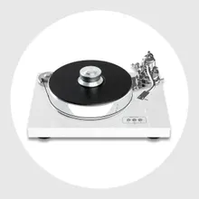 Pro-Ject Signature 10 Vinyl Player