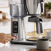Breville The Luxe Brewer™ Glass Drip Coffee Machine