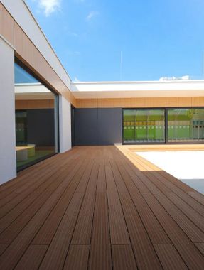 Yellow Elephant Kindergarten