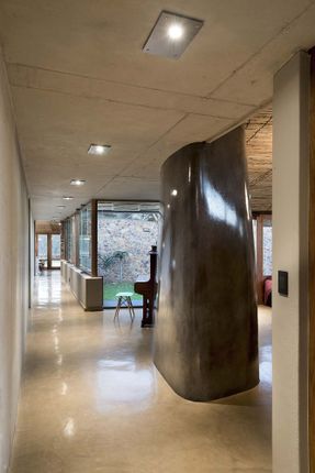 House Mouton