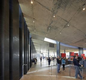 Giants Causeway Visitor Centre