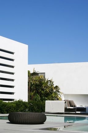 CORMAC Residence