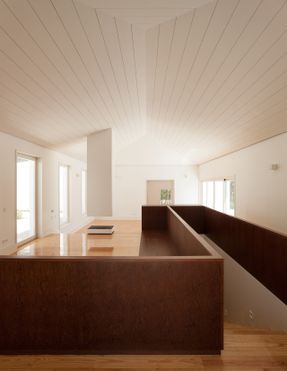 House In Belas
