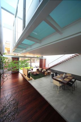 Satu House