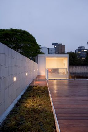 Casa 4×30
