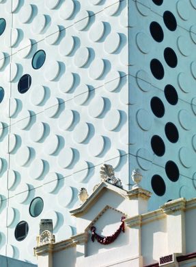 The Swinburne University Of Technology