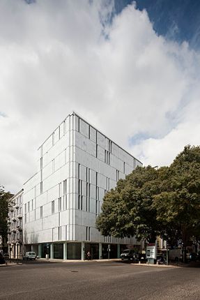 Lisbon Stone Block