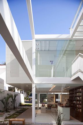 Natura House