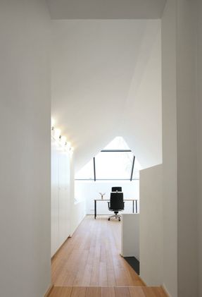 Satiya House