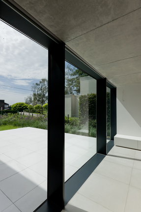 House LV