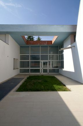 Residence with Sanitary Assistance