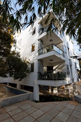 Crosswinds Apartments