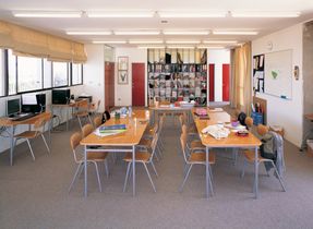 San Lucas School