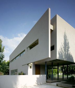 Aharoni House