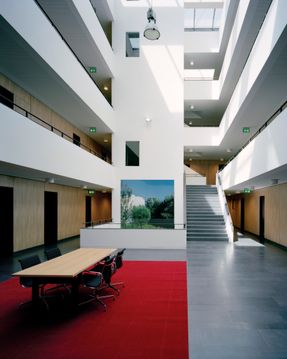 Piazza Céramique