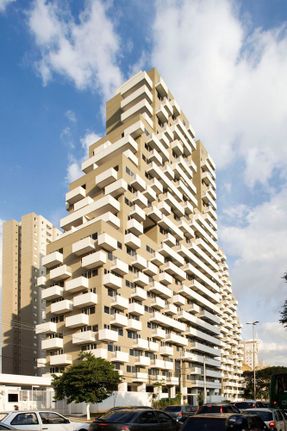 Top Towers