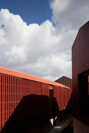 Postgraduate Advanced Training Centre