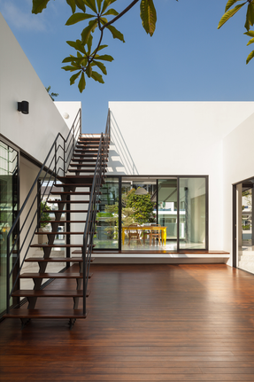 Mandai Courtyard House