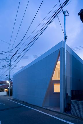 Kamiuma House