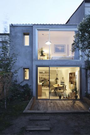 121 Home Made House