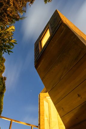 Cassiopeia Treehouse
