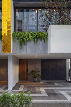 Courtyard Pattanakarn Residence