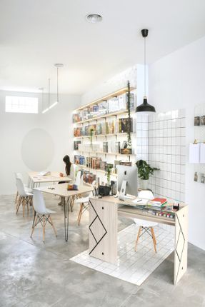 Metamorfo A Board Game Shop-workshop
