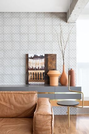 FT Apartment
