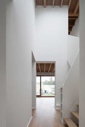 KOW House
