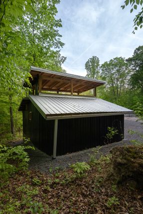 Perch 2.0: Oak Shelter in the Woods