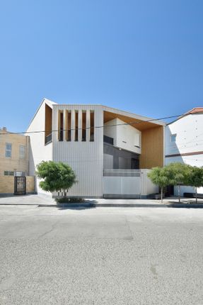 Roo-Dar-Roo House