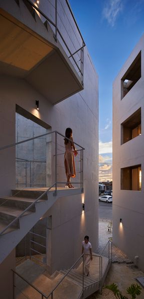 S Apartment