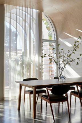 Deco house
