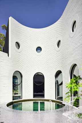 Caroline House