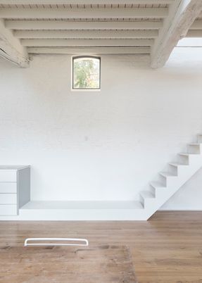 Loensdelle Bis House