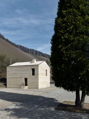 Cantzheim Vineyard Manor House