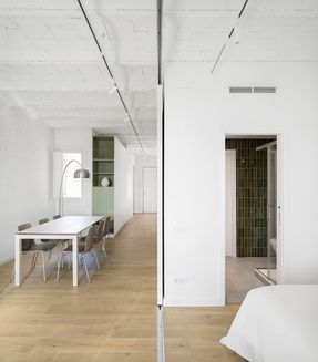 1907.H Dwelling Refurbishment In Barcelona