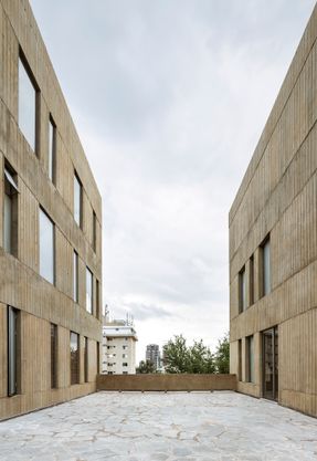 González Luna Building
