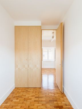 Apartment In Alvalade