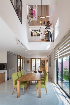 2H House