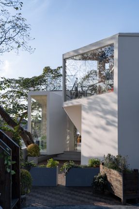 LILITH House