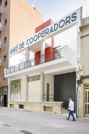 Rehabilitation of the Union of Cooperators of Gavà