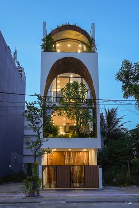 VUx House