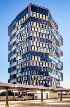 Stream Office Tower